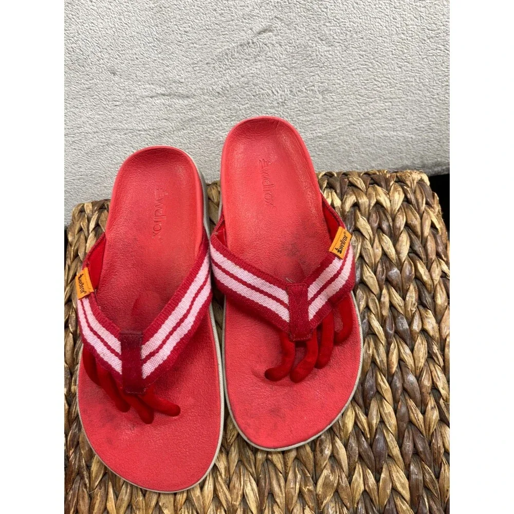 Wellrox Casey Vegan Evo Sandals Women’s Size 8 EU 40 Red Slip On